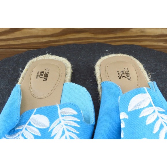 Cushion Walk by Avon Size 6 M Round Toe Blue Mule Fabric Women - Picture 3 of 7